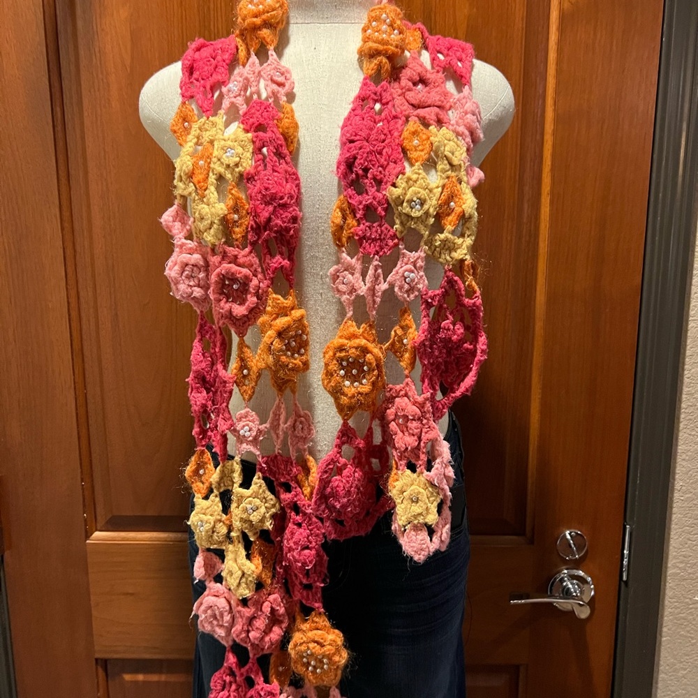 MICCO Knit Scarf 💖 GUC 💖 RARE